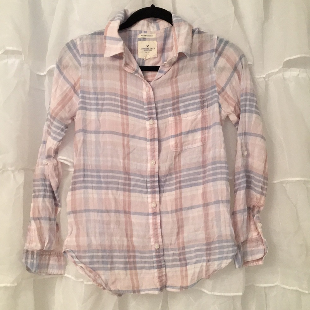 American Eagle convertible button down
